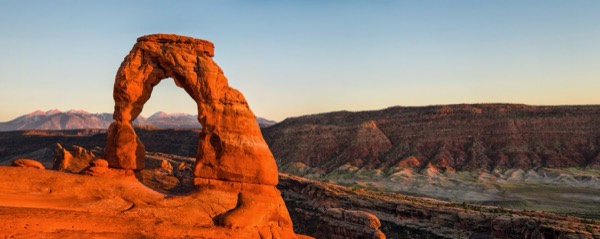 The freestanding Delicate Arch at sunset in Arches National Park