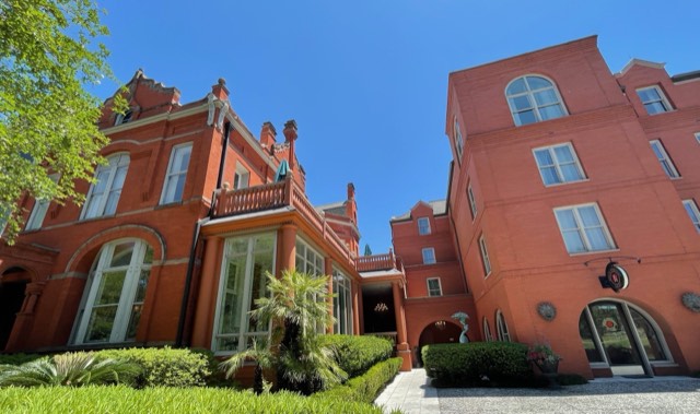 Hotel Bardo Savannah — the restored 1888 red-brick Lewis Kayton House (former Mansion on Forsyth Park) with its garden on Drayton Street